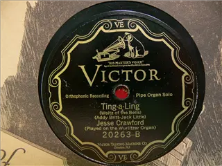 small_victor 20263 b.webp